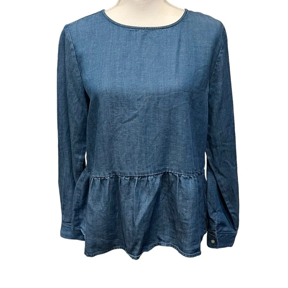 LOFT Blue Chambray‎ Long Sleeve Ruffled Hem Button Back Top Womens Small